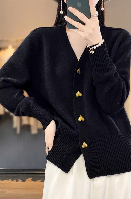 Strickjacke für Damen | Weicher Strick, Herzknöpfe 0