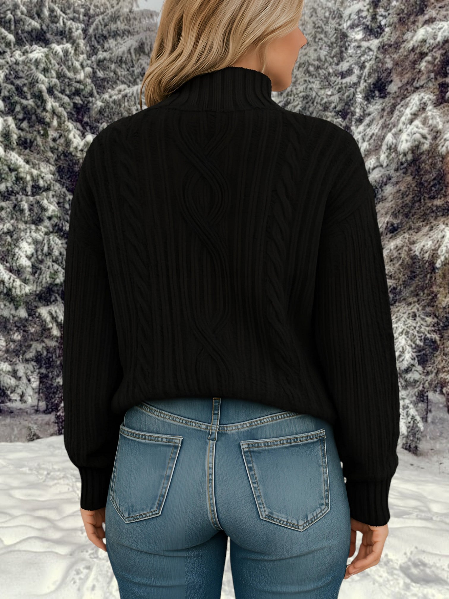 Strickpullover mit hohem Kragen | Schwarz 2
