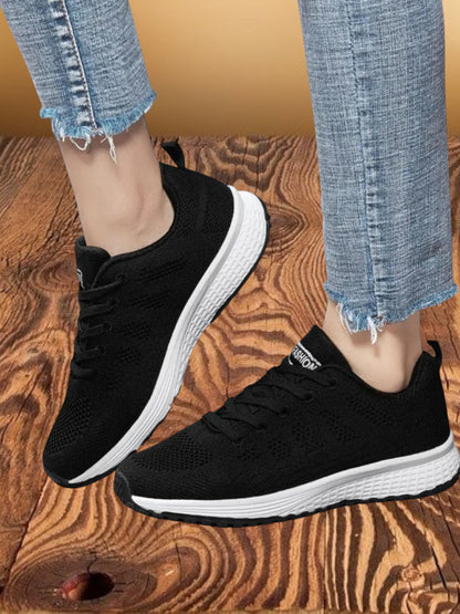 Thora | Orthopädische Turnschuhe für Damen mit Atmungsaktivem Material und Robuster Sohle | Schwarz