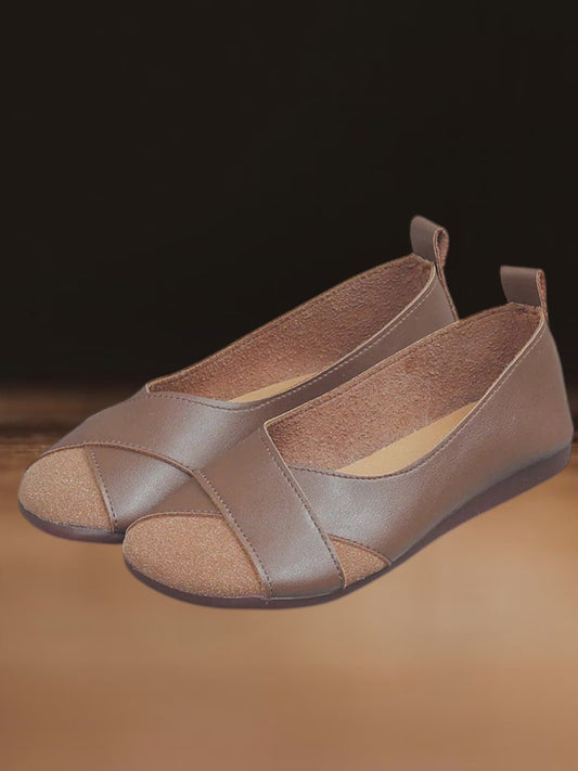 Tilde | Bequeme schwarze Ballerinas aus weichem PU-Leder für Damen, elegantes Slip-on Design | Braun