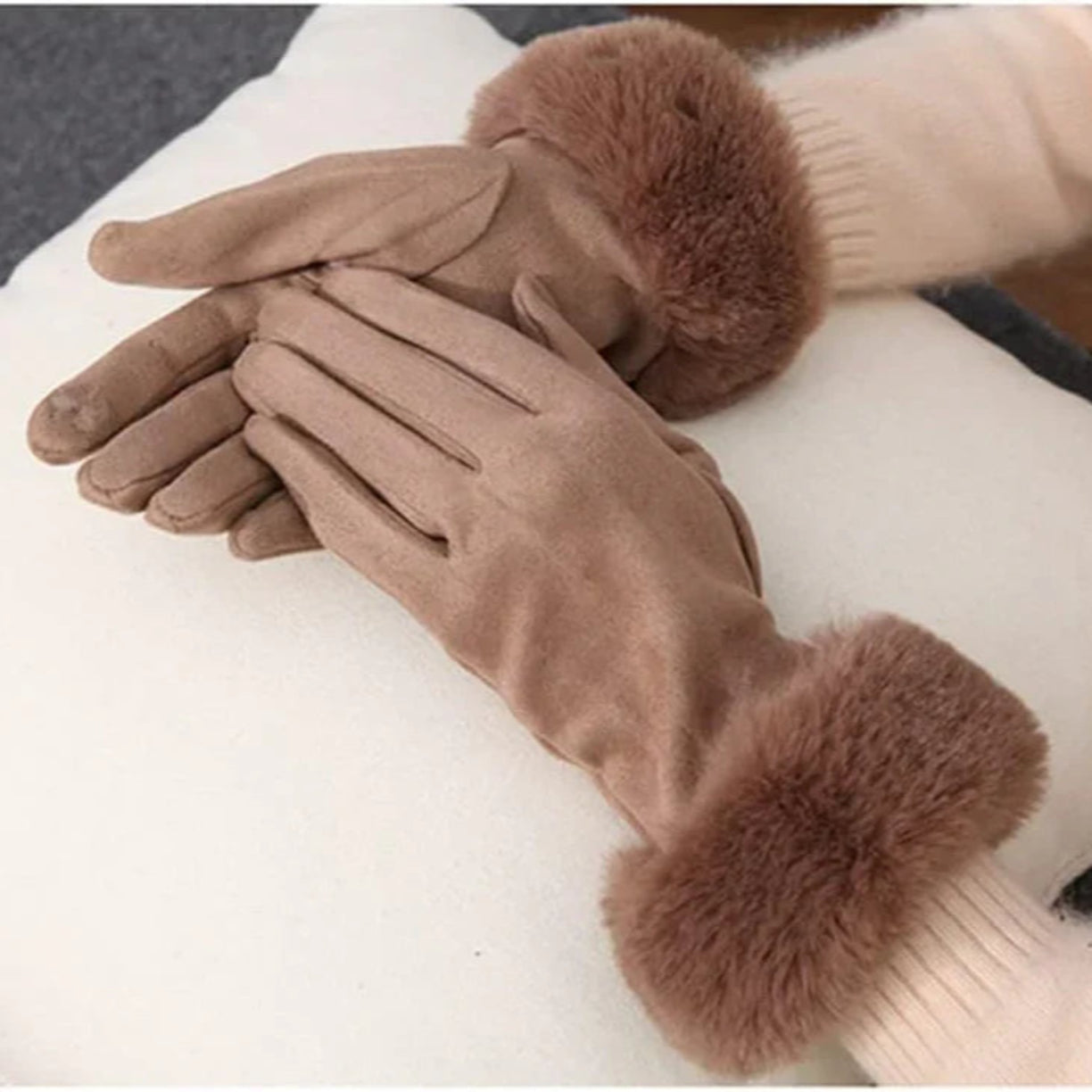 Wildlederhandschuhe für Damen | Kunstpelzbesatz | Winter 2