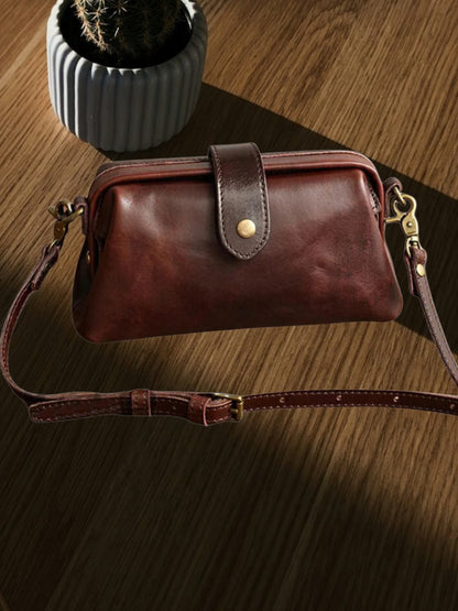 Zana | Elegante Damenhandtasche aus hochwertigem PU mit Vintage-Verschluss und großer Kapazität | Dunkelbraun