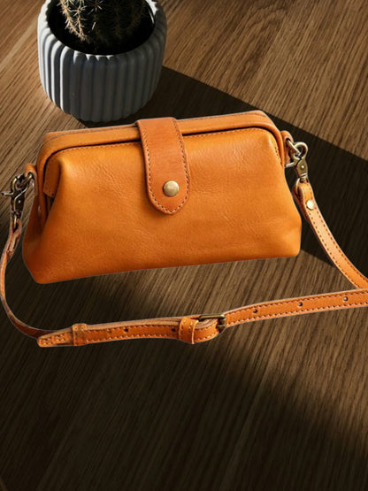 Zana | Elegante Damenhandtasche aus hochwertigem PU mit Vintage-Verschluss und großer Kapazität | Hellbraun 2